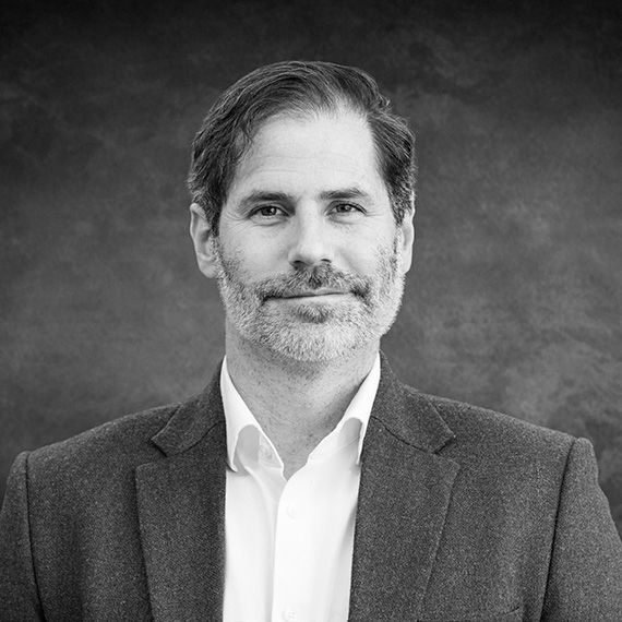 Ry Moore Professional Headshot
