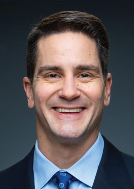 Close up on Tom Fanter's headshot